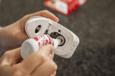 Tomcat 0362210 Mouse Trap Attractant Gel - Quantity of 4