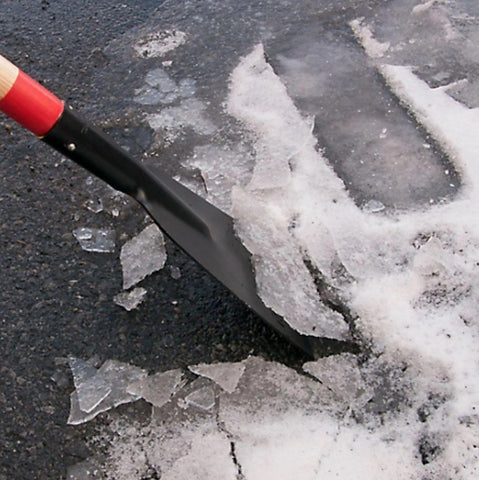 Razorback 81100 36" Brute Ice Chopper / Scraper With D Handle & 7" Forged Blade