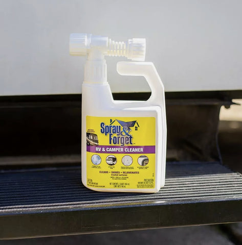Spray & Forget SFRVCHEQ04 32 oz Ready To Use Hose End Spray RV & Camper Cleaner