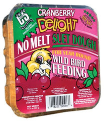 C & S 100214333 11.75 oz Cranberry Delight Suet Cake Wild Bird Food