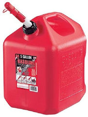 2 ea Midwest 5610 5 Gallon Red Poly Gas Gasoline Fuel Cans w Spill Proof Spouts