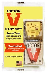 Victor M035 2 packs Easy Set Pre Baited Mouse Traps